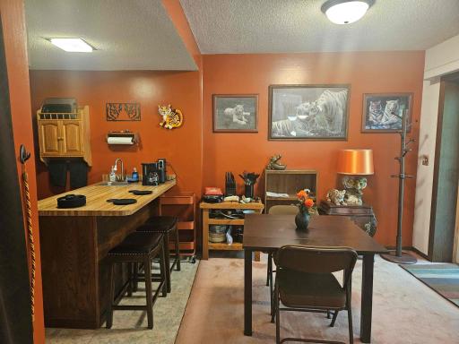 2. More Dining or Office Area.jpg