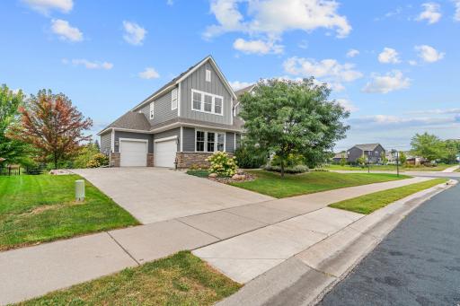 4-web-or-mls-3006 Wild Flower Trail-4.jpg