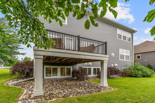 12-web-or-mls-3006 Wild Flower Trail-12.jpg
