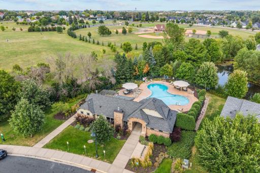 The Enclave at Medina w/ STUNNING community pool + clubhouse.