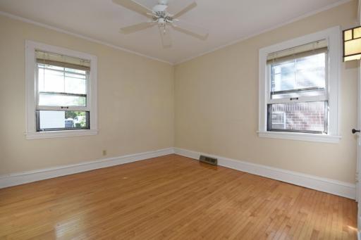 3537 Emerson Avenue S, Minneapolis, MN 55408