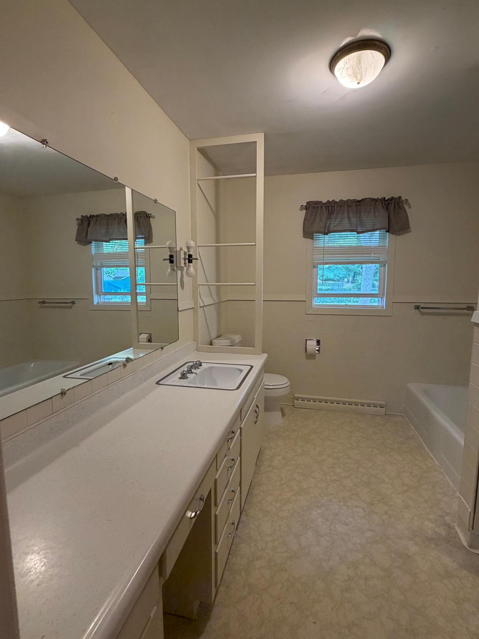Spacious bathroom