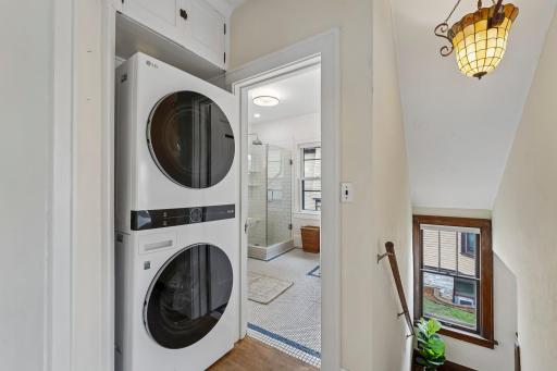 355 Bates Avenue, Saint Paul, MN 55106