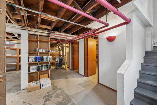 355 Bates Avenue, Saint Paul, MN 55106