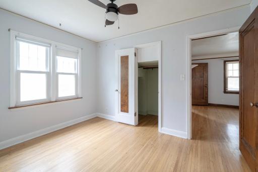 899 Parkview Avenue, Saint Paul, MN 55117