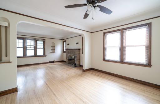 899 Parkview Avenue, Saint Paul, MN 55117