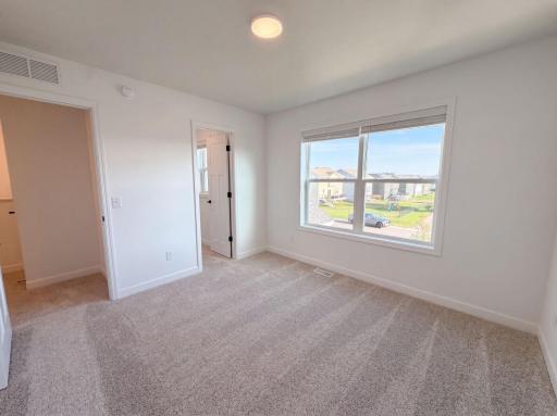 1577 Upper 141st Street E, Rosemount, MN 55068