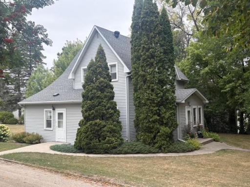308 4th Street SE, Pelican Rapids, MN 56572
