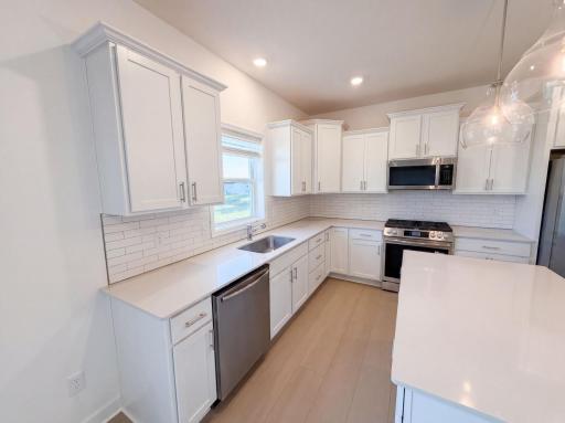 1750 Upper 141st Street E, Rosemount, MN 55068