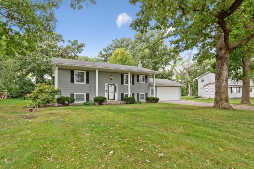 40499 520th Street, North Mankato, MN 56003