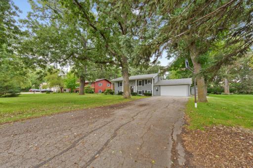 40499 520th Street, North Mankato, MN 56003