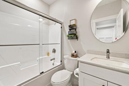 2446 Little Norway SE, Alexandria, MN 56308