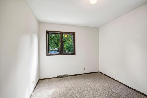 listing_5.jpg