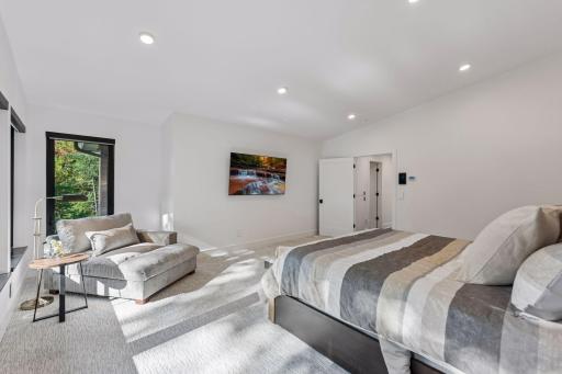 Owners Suite 03.jpg