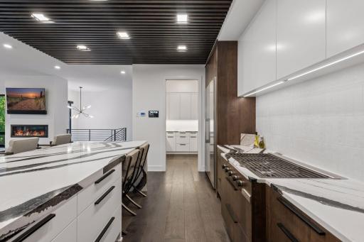 Kitchen 06.jpg