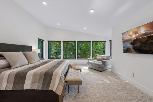 Owners Suite 01.jpg