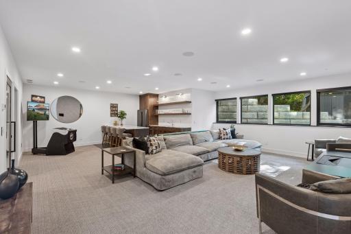 Family Room 03.jpg