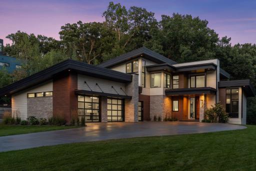 6701 Cheyenne Trail, Edina, MN 55439