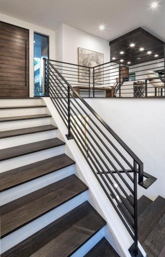 Staircase 02.jpg
