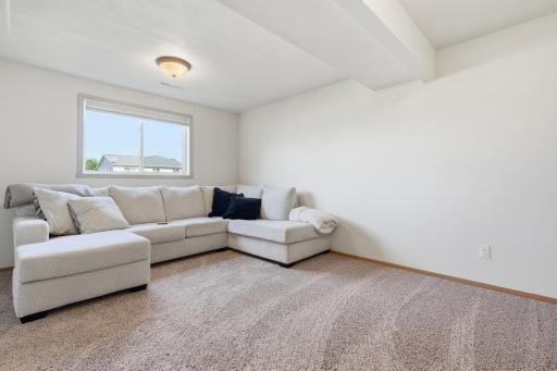 6195 Bennett Court S, Fargo, ND 58104