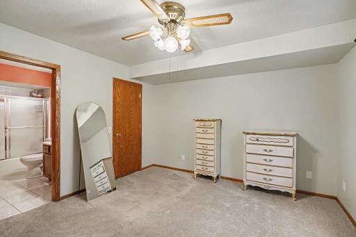 7778 Glenda Court, Apple Valley, MN 55107