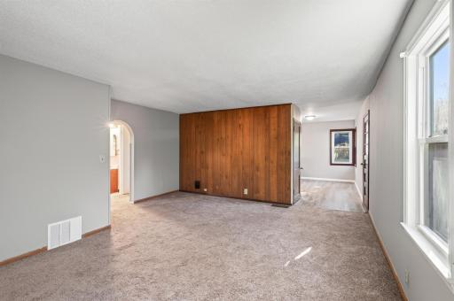 2841 Blackstone Avenue, Saint Louis Park, MN 55416