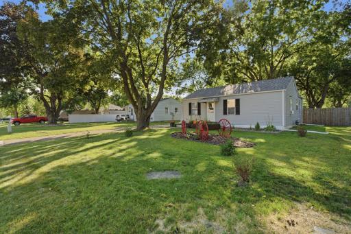 1416 6th Street SW, Willmar, MN 56201
