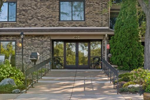 Photo for 3801 W 98th Street, 306, Bloomington, MN 55431 - listing #7139999 3801 W 98th Street, 306, Bloomington, MN 55431