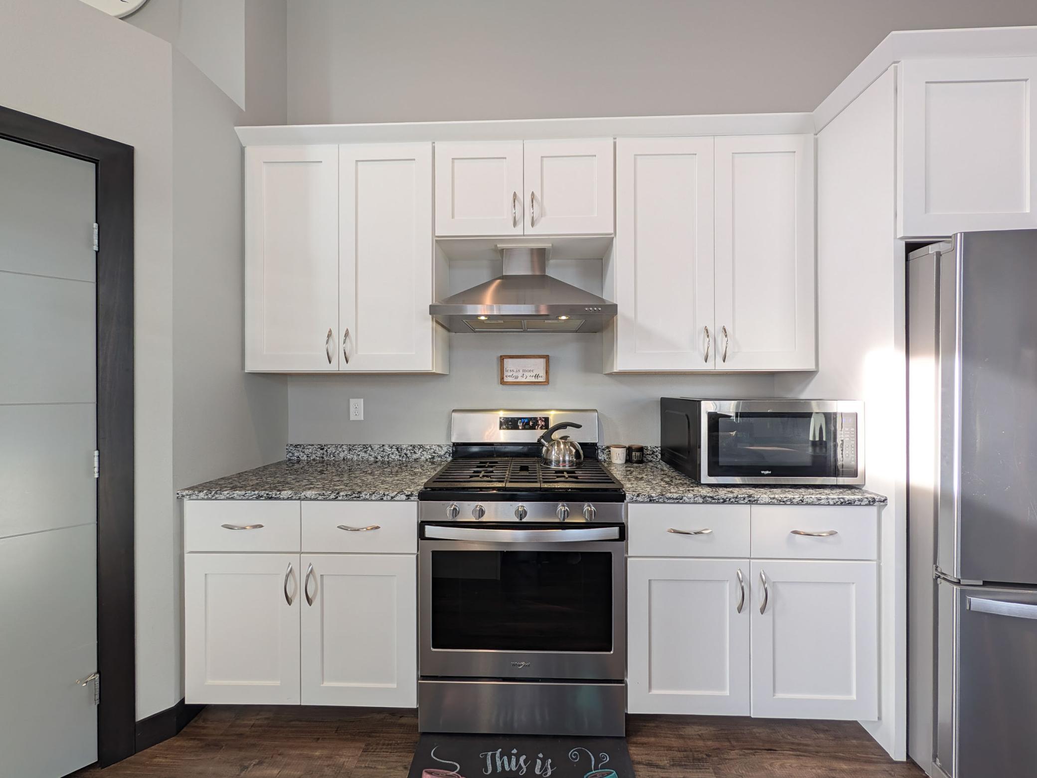 L2P018-818 Albert Dr W West Fargo.jpg