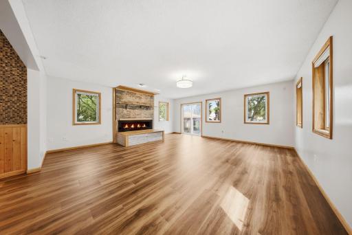 317 8th Street, Farmington, MN 55024