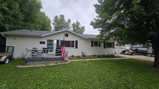 Photo for 197 2nd Street NE, Clarks Grove, MN 56016 - listing #7140017 197 2nd Street NE, Clarks Grove, MN 56016
