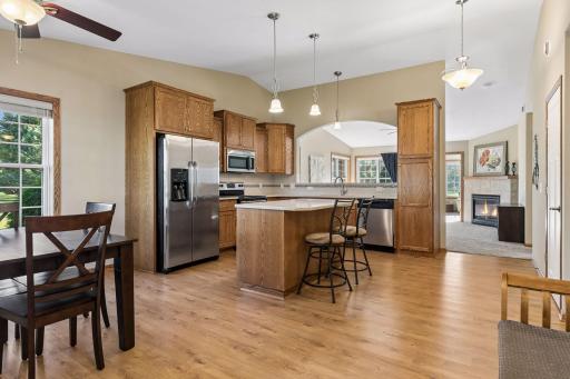 6480 Ojibway Path, Lino Lakes, MN 55014