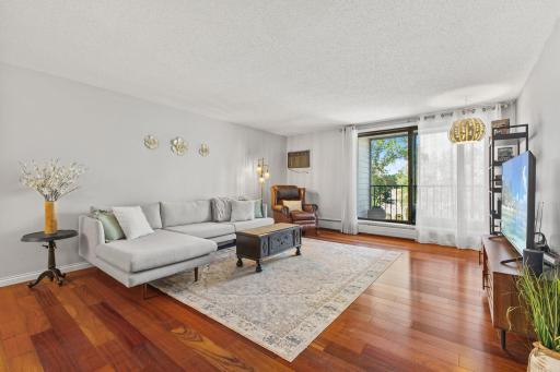 4625 Minnetonka Boulevard, 308, Minneapolis, MN 55416
