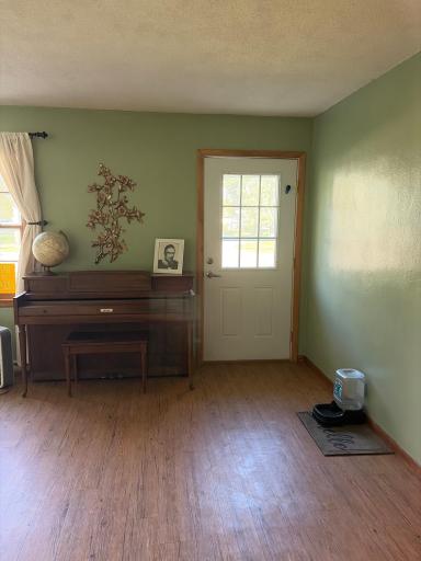 1022 1st Street N, Casselton, ND 58012
