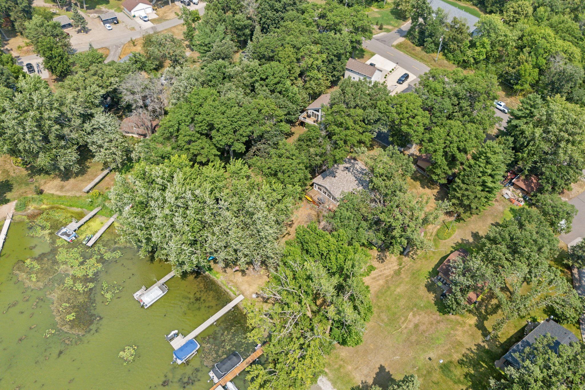 28-web-or-mls-11426 54th St SE-28.jpg