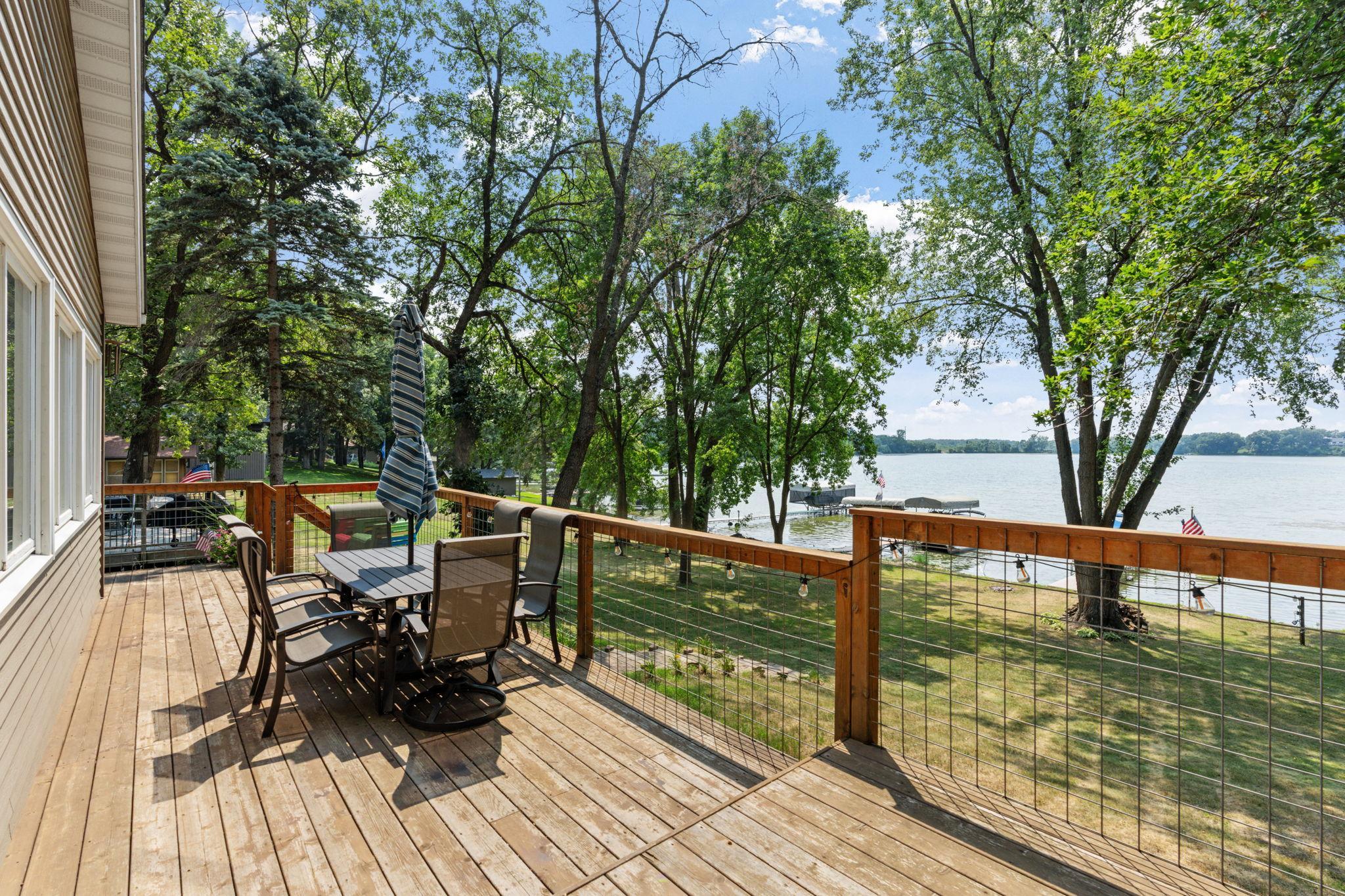 7-web-or-mls-11426 54th St SE-7.jpg