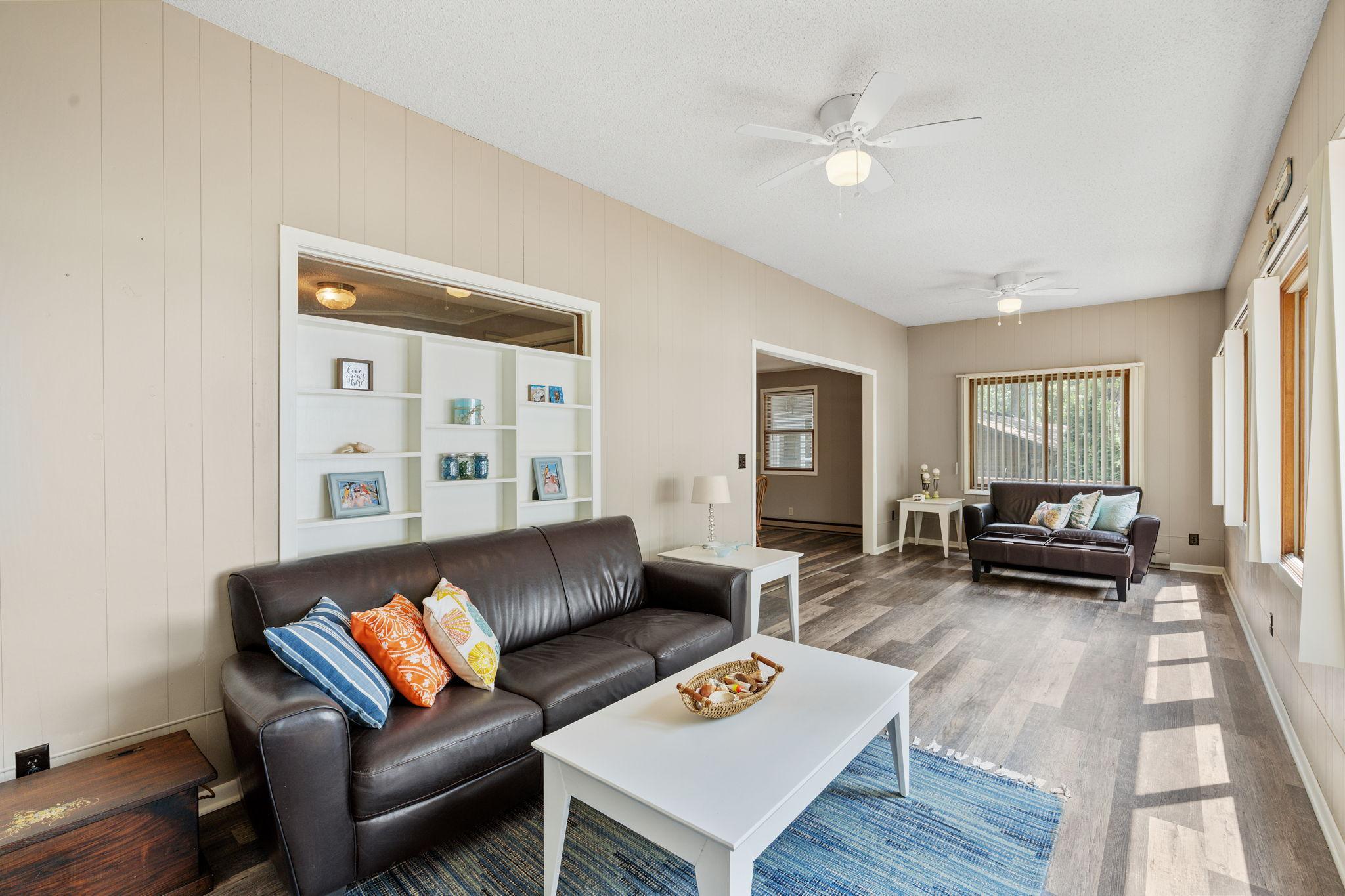 47-web-or-mls-11426 54th St SE-47.jpg