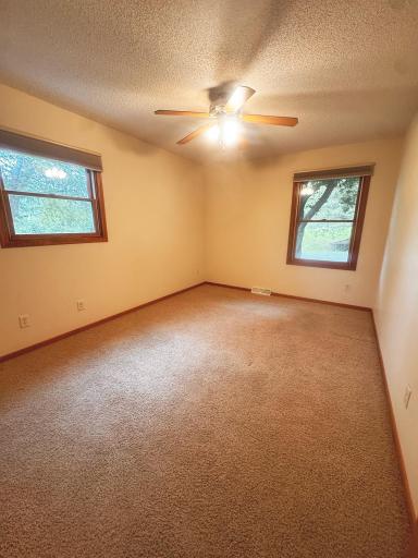 106 Glendale Road, Winona, MN 55987