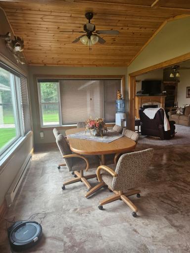 Dining room overlooking lake