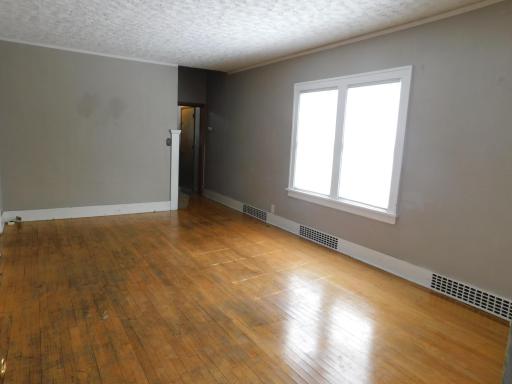 606 5th Street S, Moorhead, MN 56560