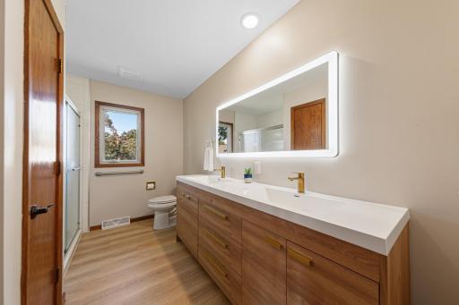 508 Central Avenue S, Geneva, MN 56035