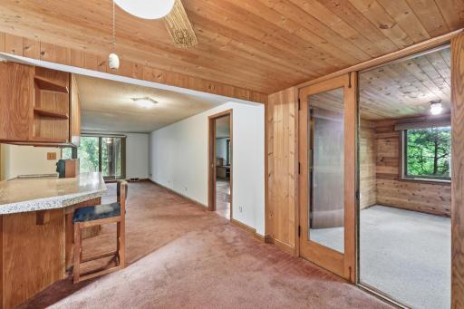 1045 Mcknight Road S, Saint Paul, MN 55119