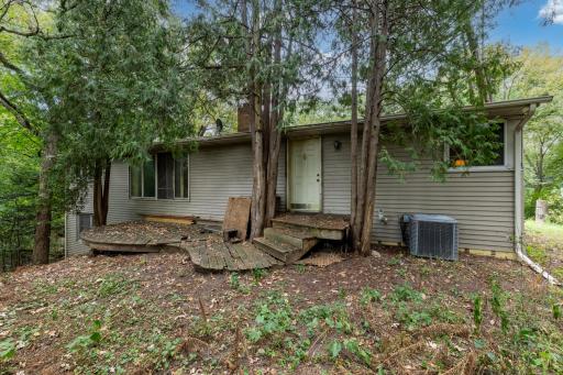 1045 Mcknight Road S, Saint Paul, MN 55119