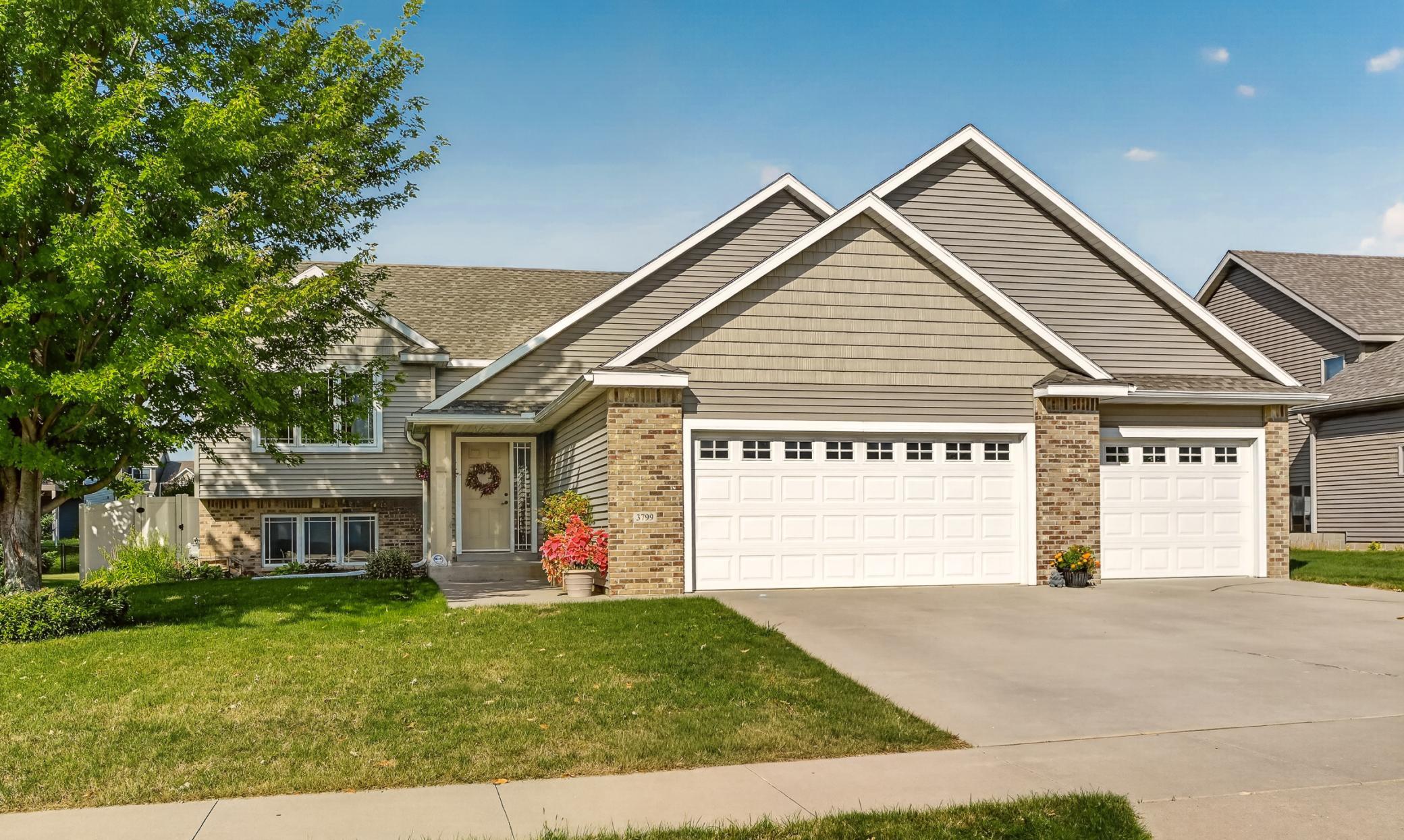 Property photo for 3799 Odyssey Drive SW, Rochester, MN 55902