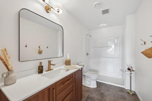 415 Eagle Street NW, Isanti, MN 55040