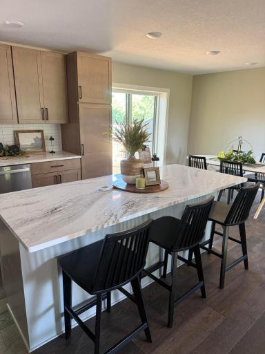 100 Edgewood Drive, Redwood Falls, MN 56283