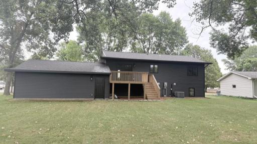 100 Edgewood Drive, Redwood Falls, MN 56283