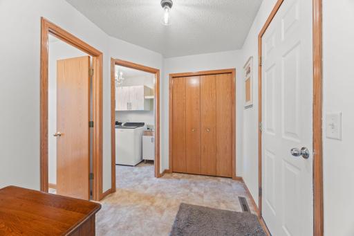2211 Saddlebrook Road, Buffalo, MN 55313