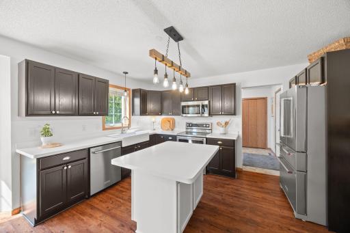 2211 Saddlebrook Road, Buffalo, MN 55313