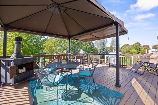 2211 Saddlebrook Road, Buffalo, MN 55313